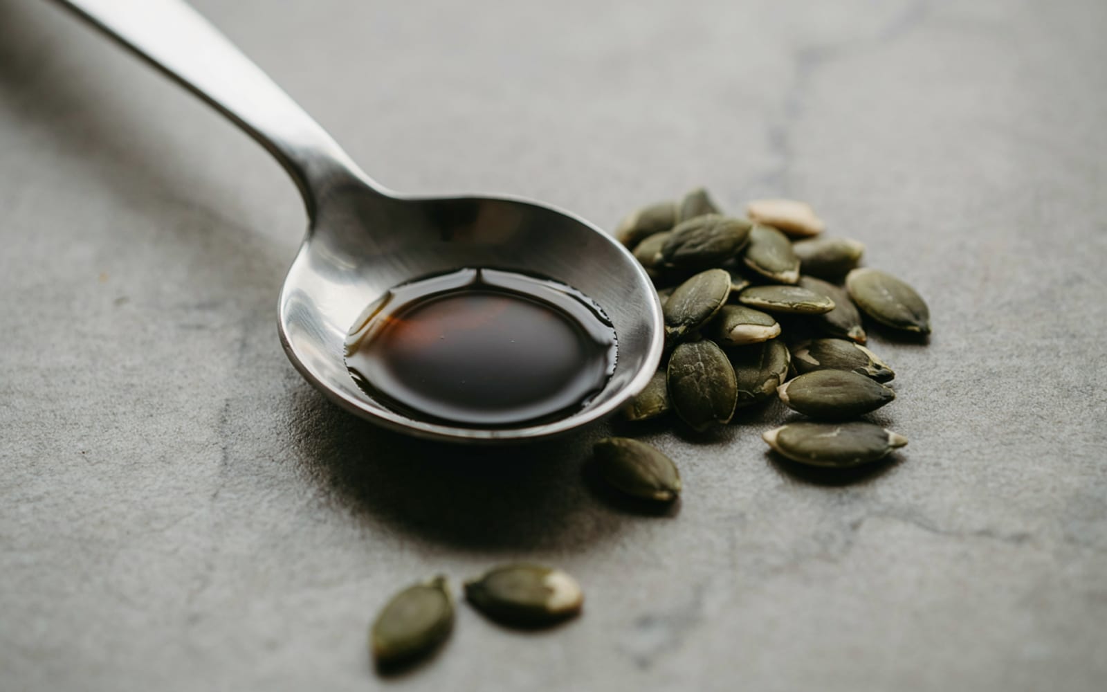 Correlato: Vitamine e minerali nell’olio di zucca